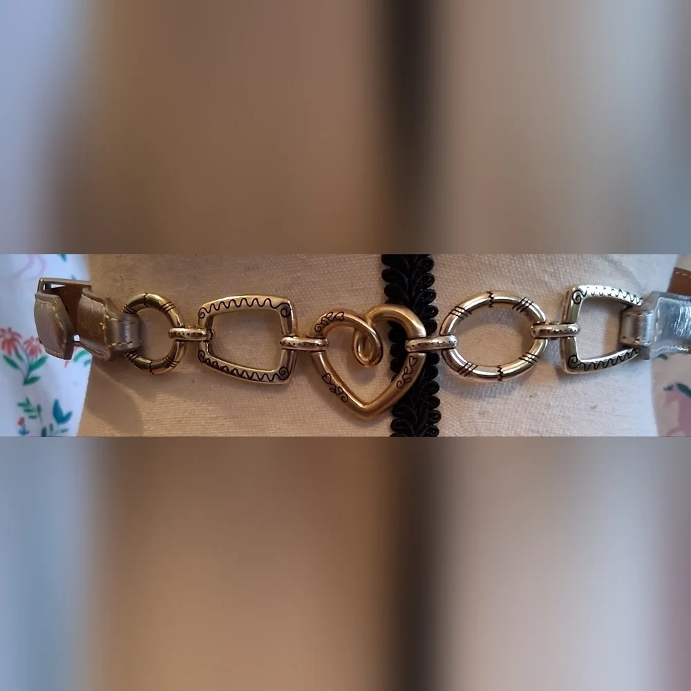 Vintage Y2K Brighton Silver Leather Boho Casual Everyday Belt w/ Hearts 36in